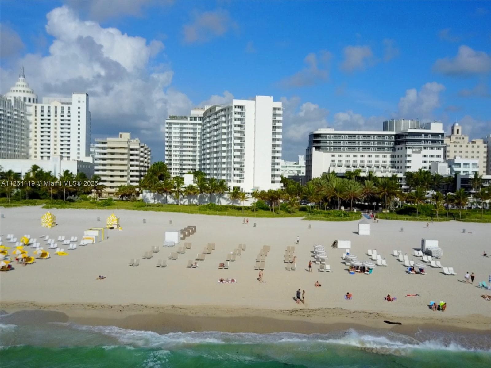 100 Lincoln Rd # 943, Miami Beach FL 33139 — 43