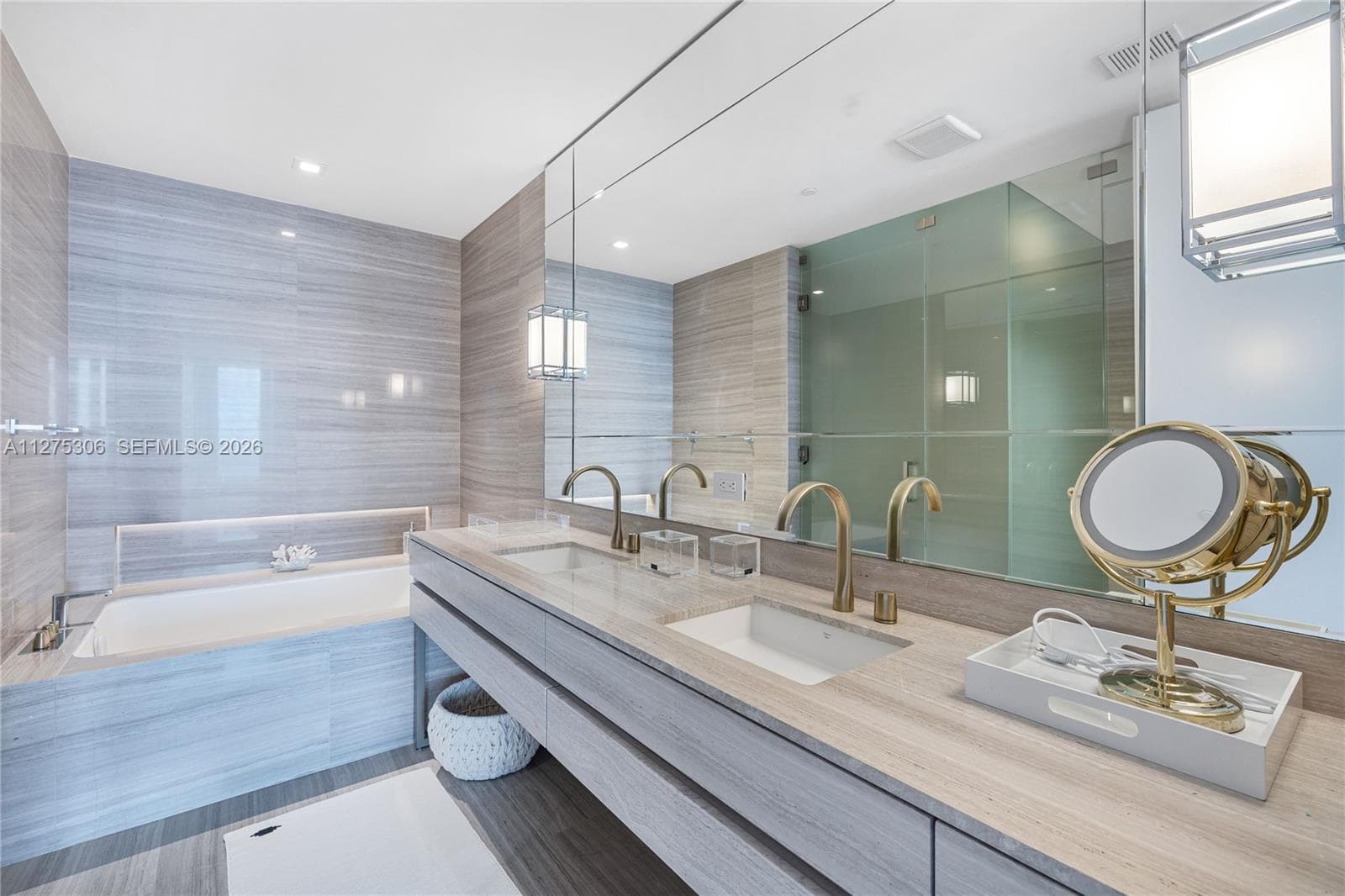 18975 E Collins Ave # 3802, Sunny Isles Beach FL 33160 — 23