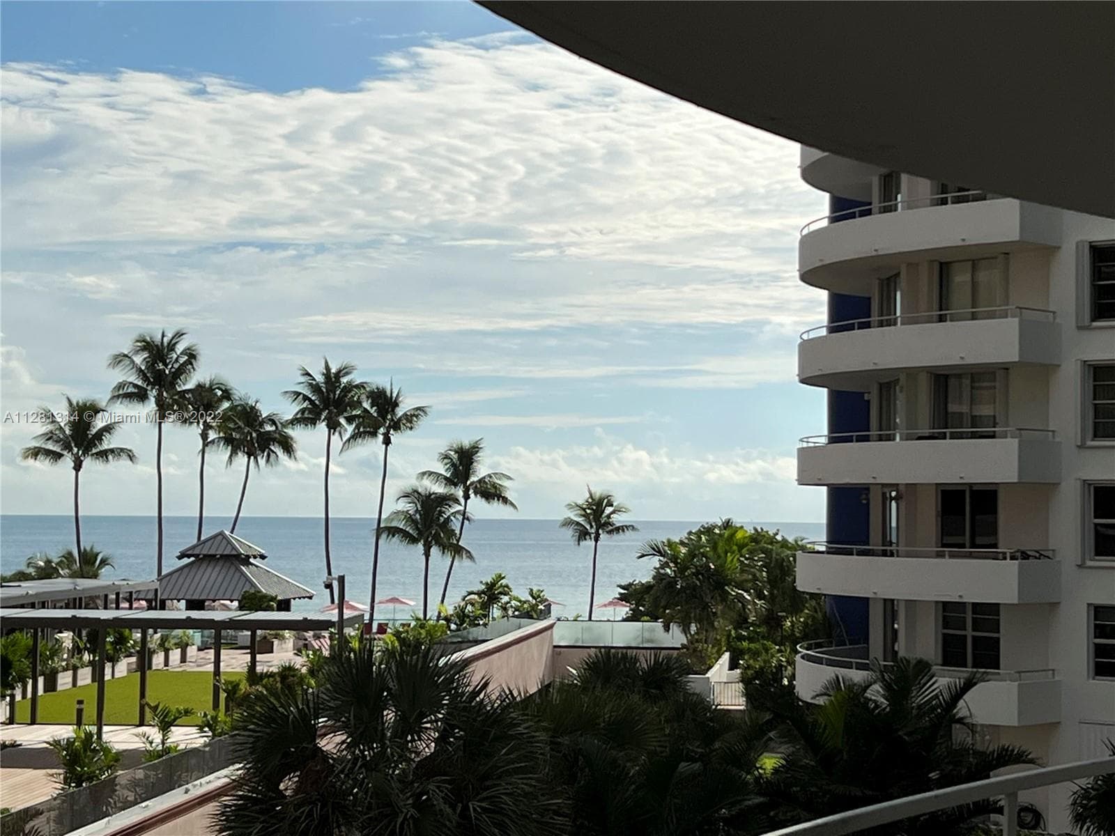 5161 Collins Ave # 404, Miami Beach FL 33140 — 24