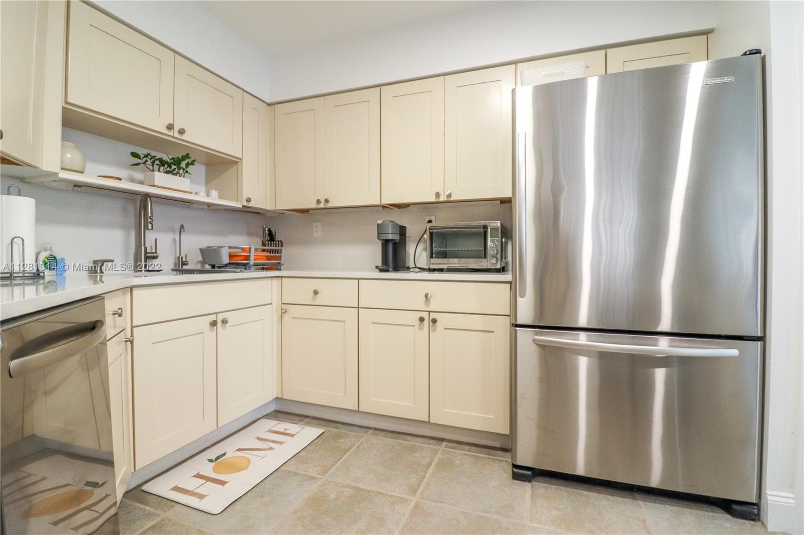 5161 Collins Ave # 404, Miami Beach FL 33140 — 18