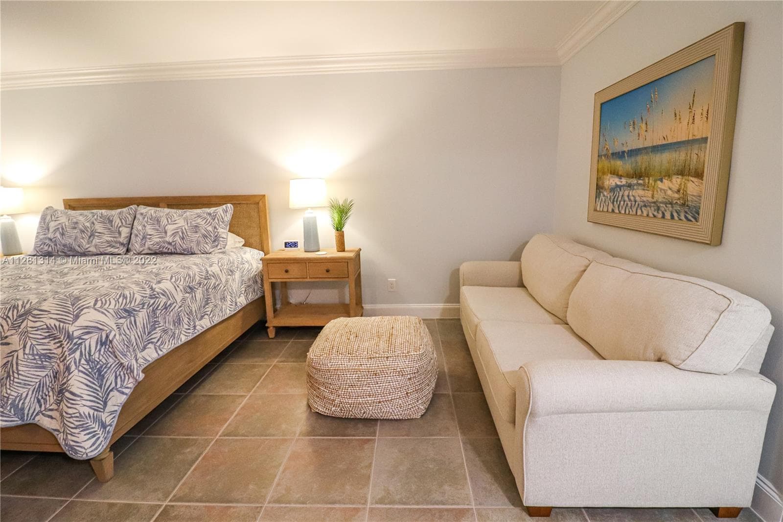 5161 Collins Ave # 404, Miami Beach FL 33140 — 8