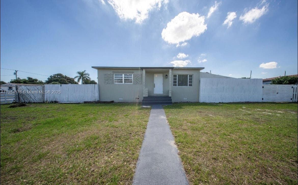 782 E 37th St, Hialeah FL 33013 — 1
