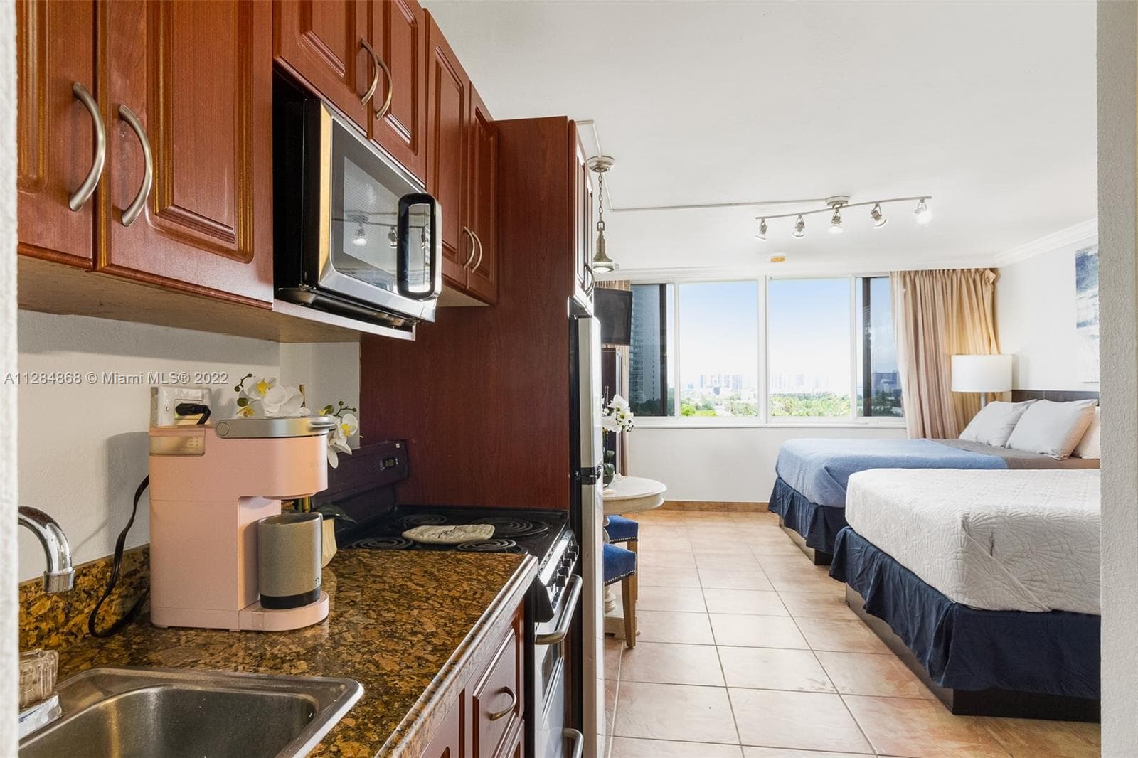19201 Collins Ave # 641, Sunny Isles Beach FL 33160 — 12