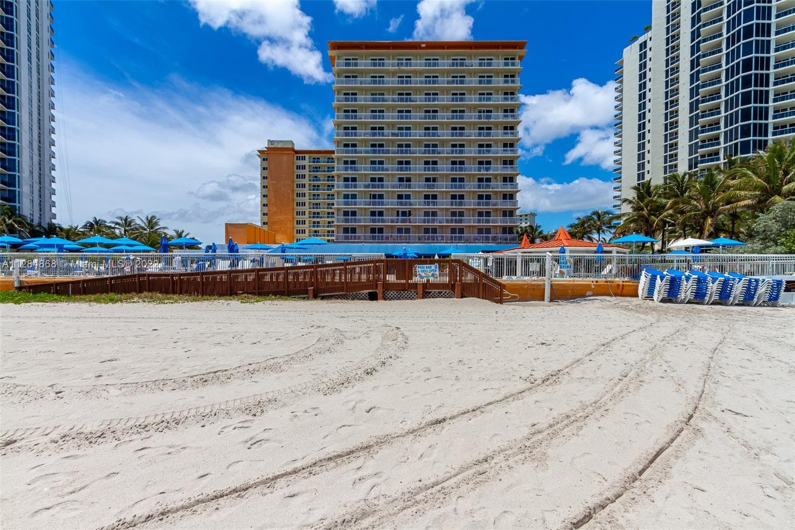 19201 Collins Ave # 641, Sunny Isles Beach FL 33160 — 34