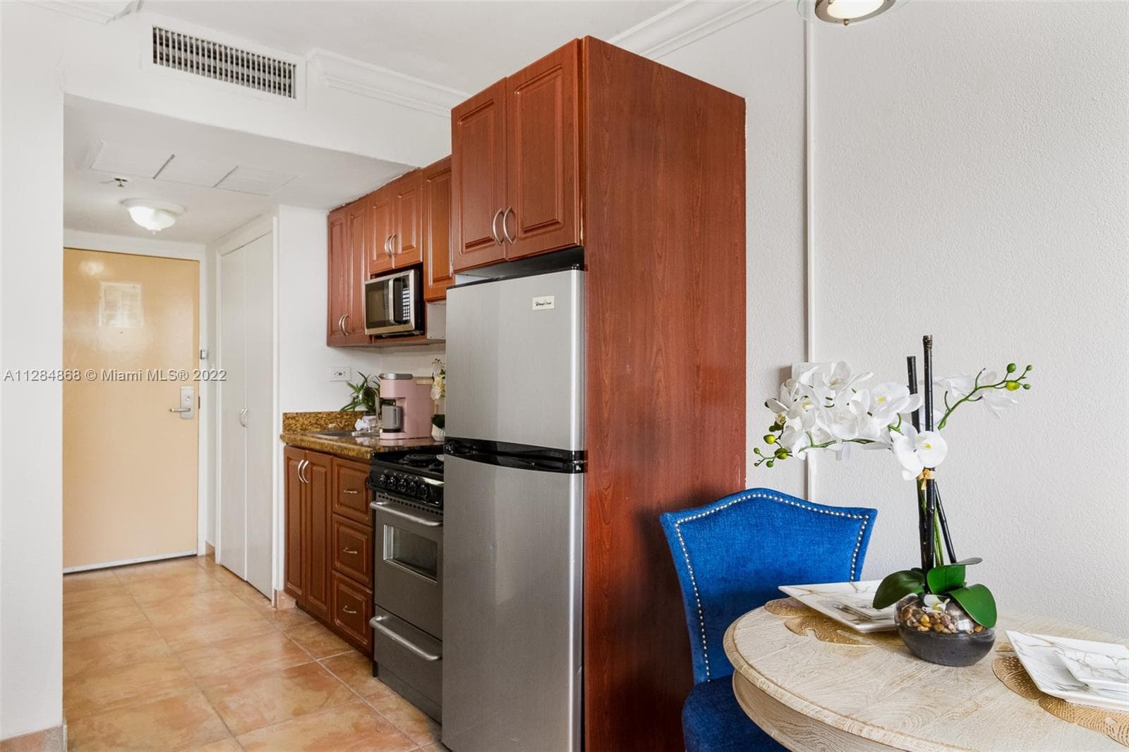 19201 Collins Ave # 641, Sunny Isles Beach FL 33160 — 10