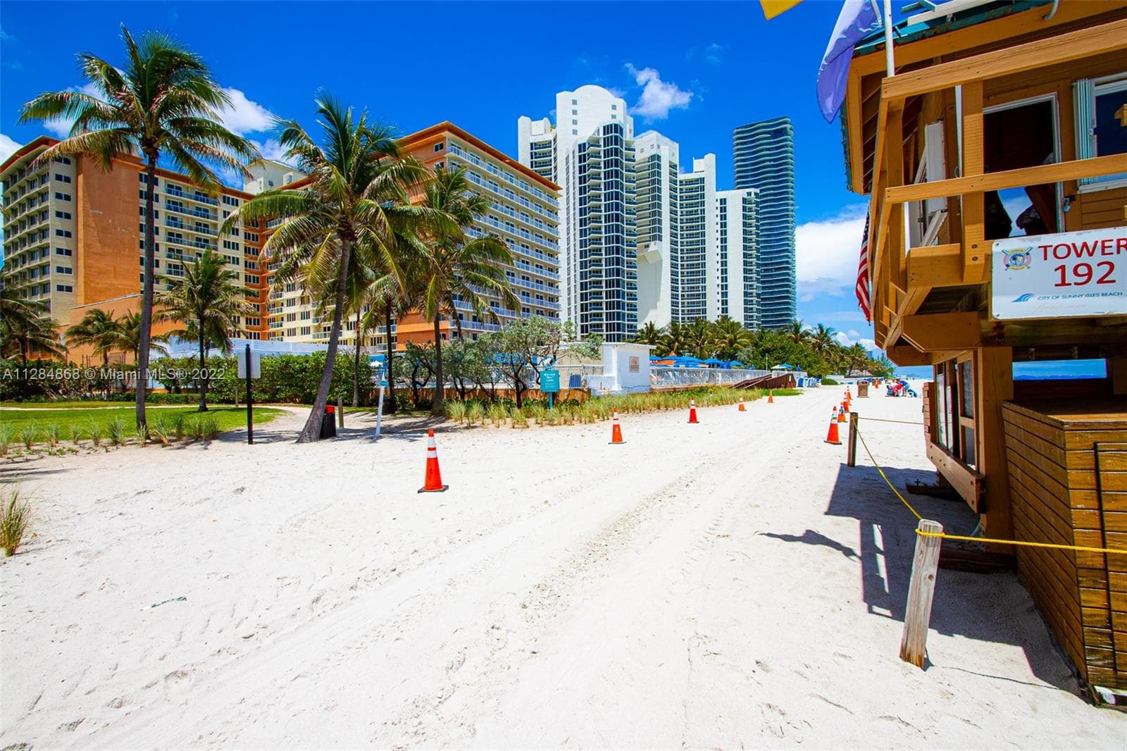 19201 Collins Ave # 641, Sunny Isles Beach FL 33160 — 33