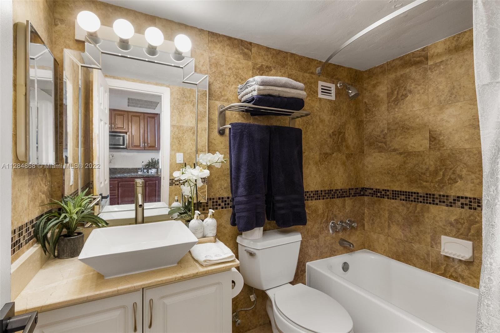 19201 Collins Ave # 641, Sunny Isles Beach FL 33160 — 14