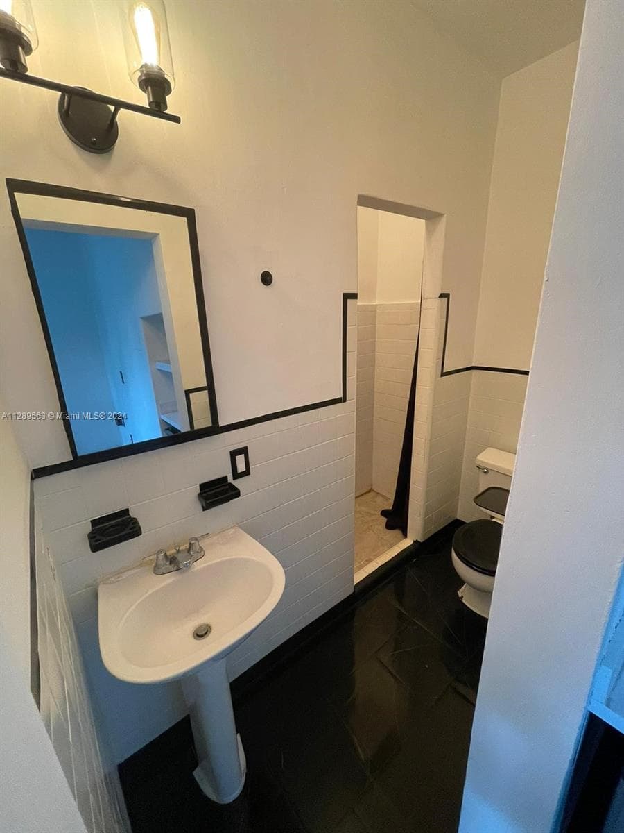 1455 Michigan Ave # 7, Miami Beach FL 33139 — 9