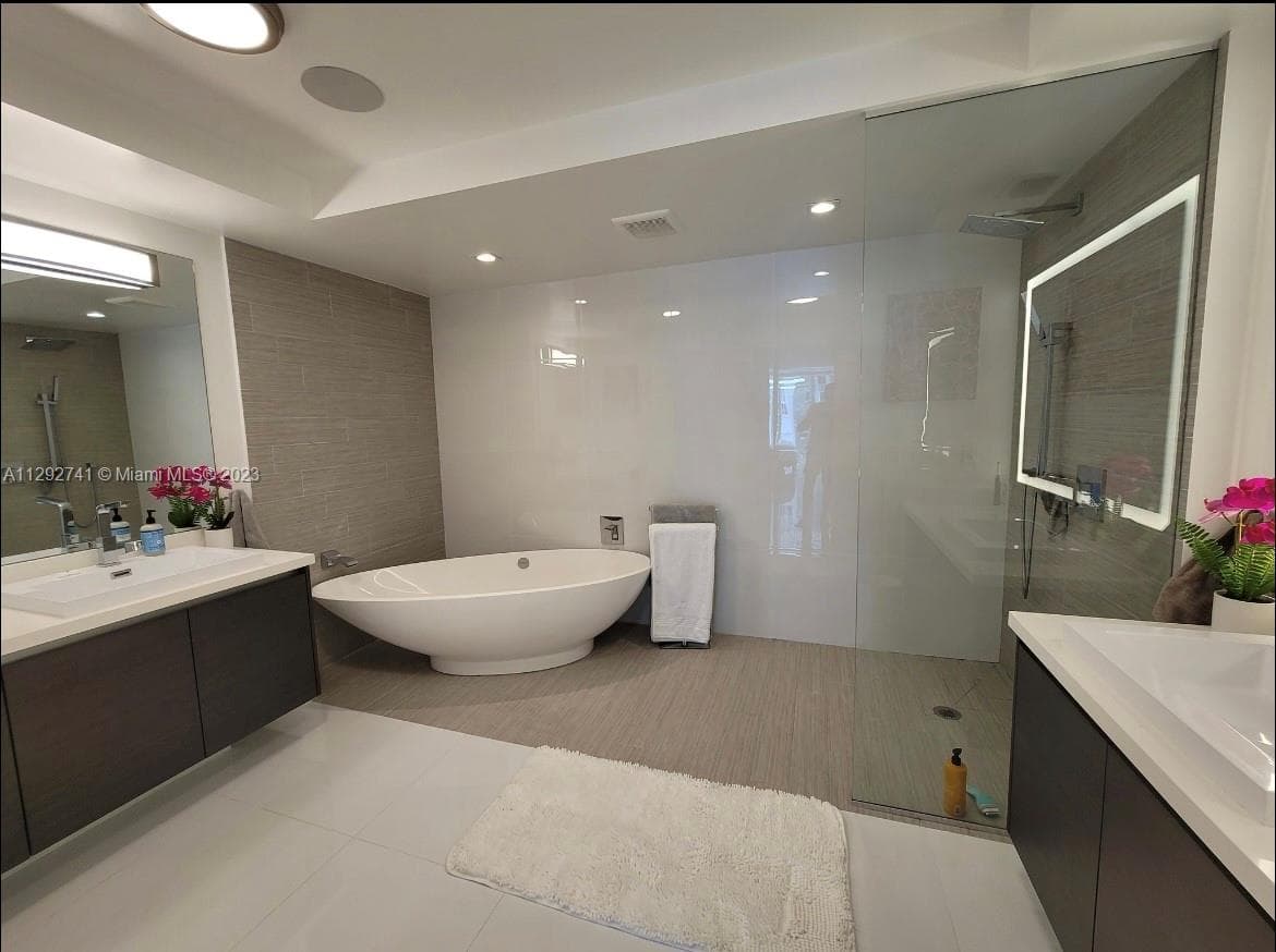 300 Sunny Isles Blvd # 1202, Sunny Isles Beach FL 33160 — 11