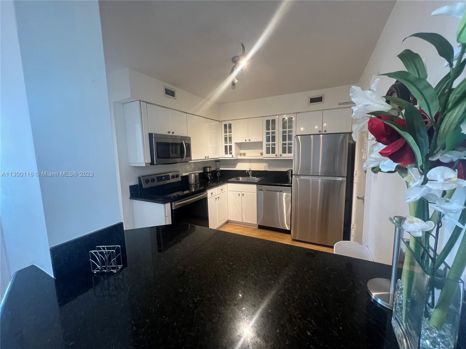 Seacoast 5151 Condo, Miami Beach, FL — 7