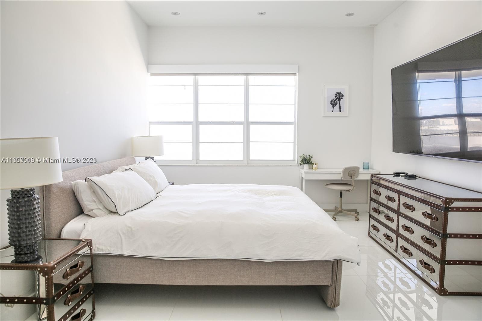 100 Lincoln Rd # 1643, Miami Beach FL 33139 — 6
