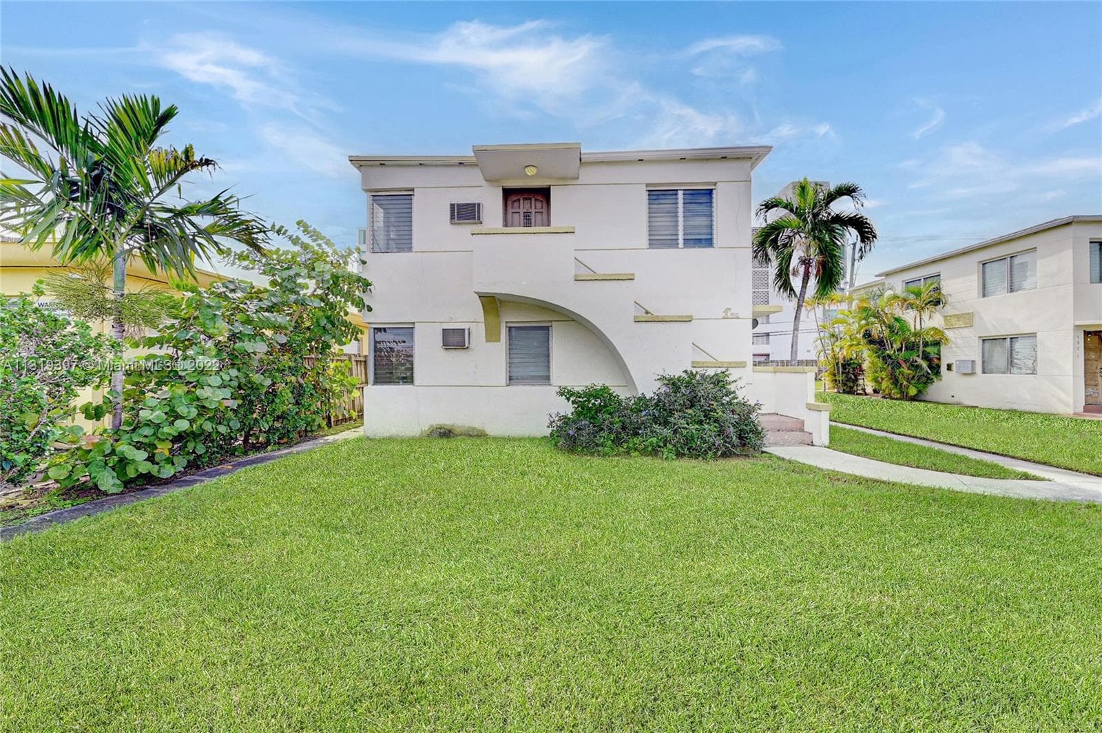 1910 and 1920 Biarritz Dr, Miami Beach FL 33141 — 12