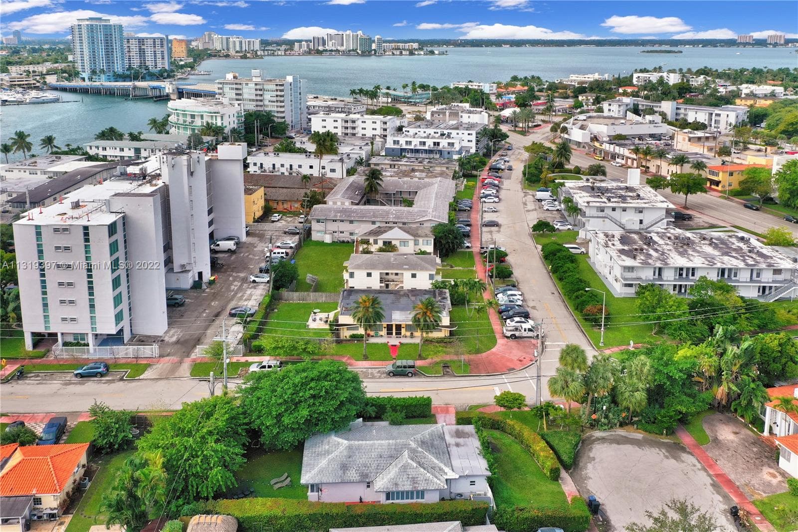 1910 and 1920 Biarritz Dr, Miami Beach FL 33141 — 25
