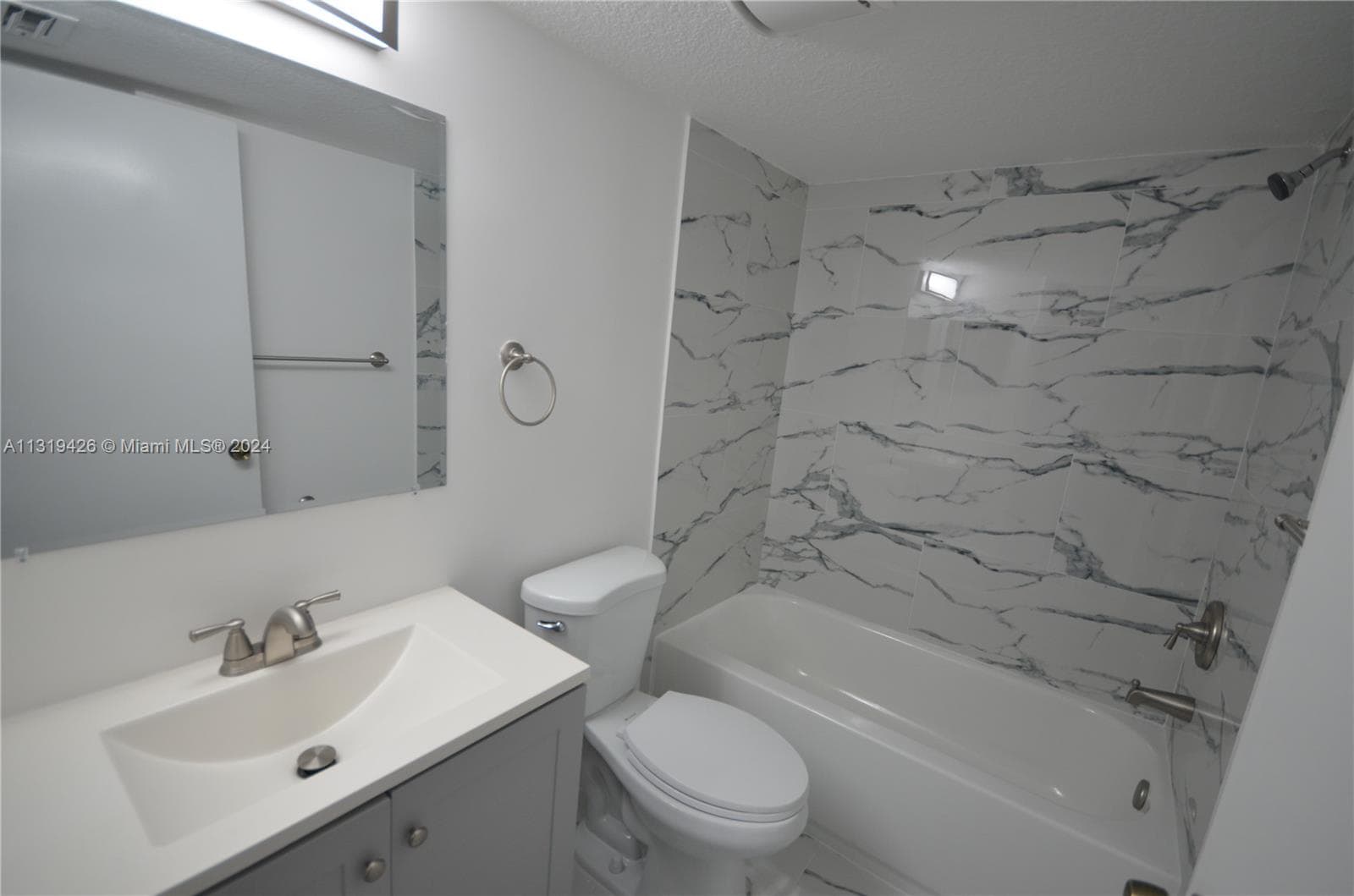 1241 SE 29th St # 102, Homestead FL 33035 — 19