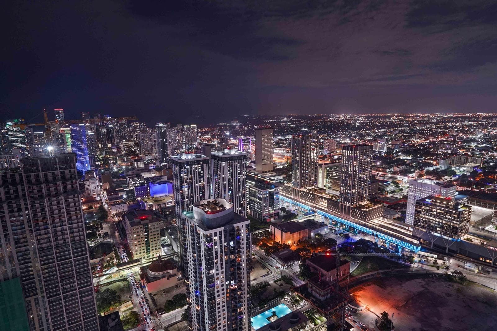851 NE 1st Avenue # 812, Miami FL 33132 — 80