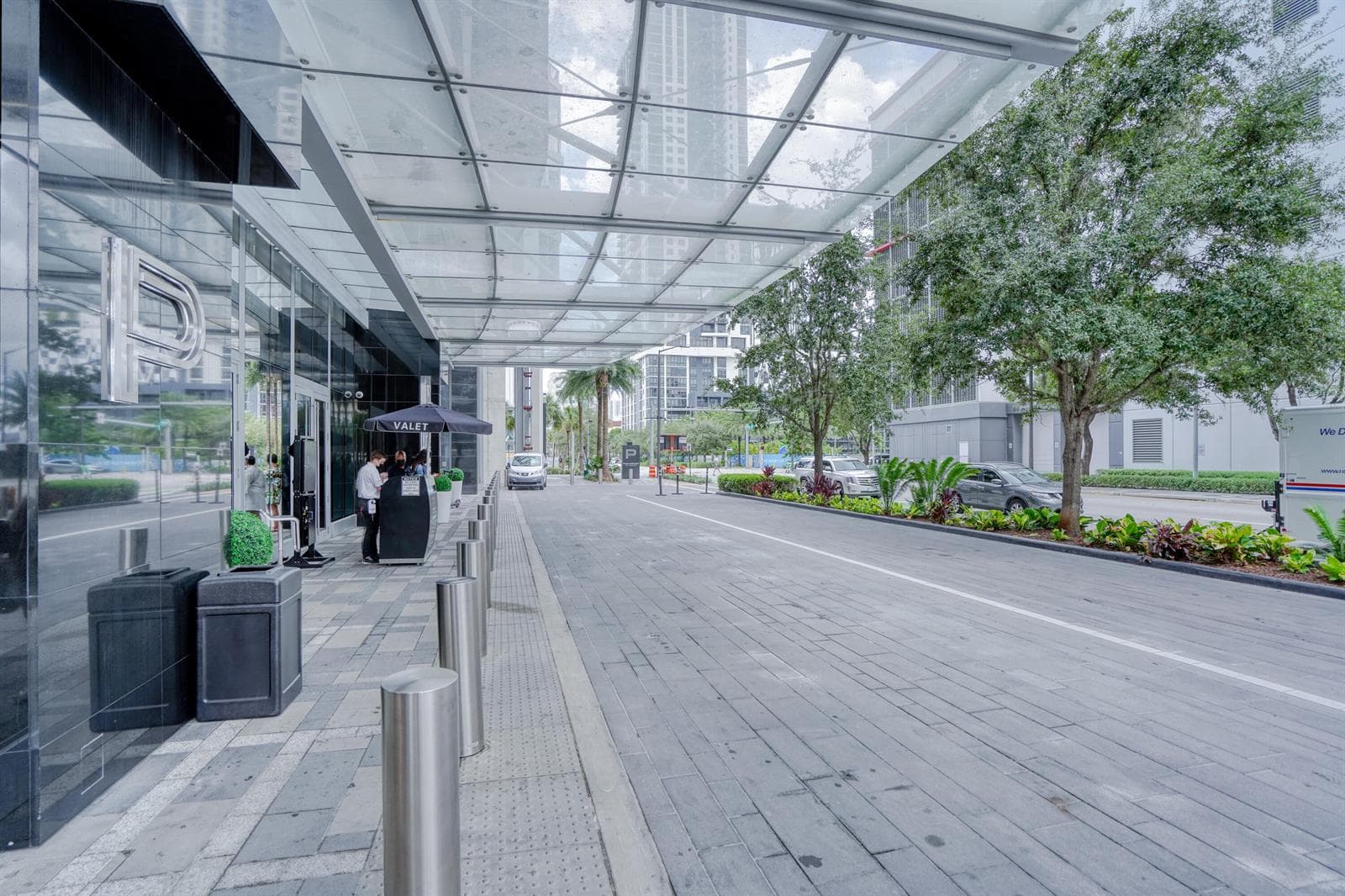 851 NE 1st Avenue # 812, Miami FL 33132 — 19