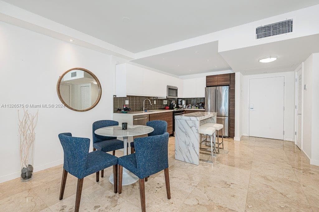 2301 Collins Ave # 1117, Miami Beach FL 33139 — 15