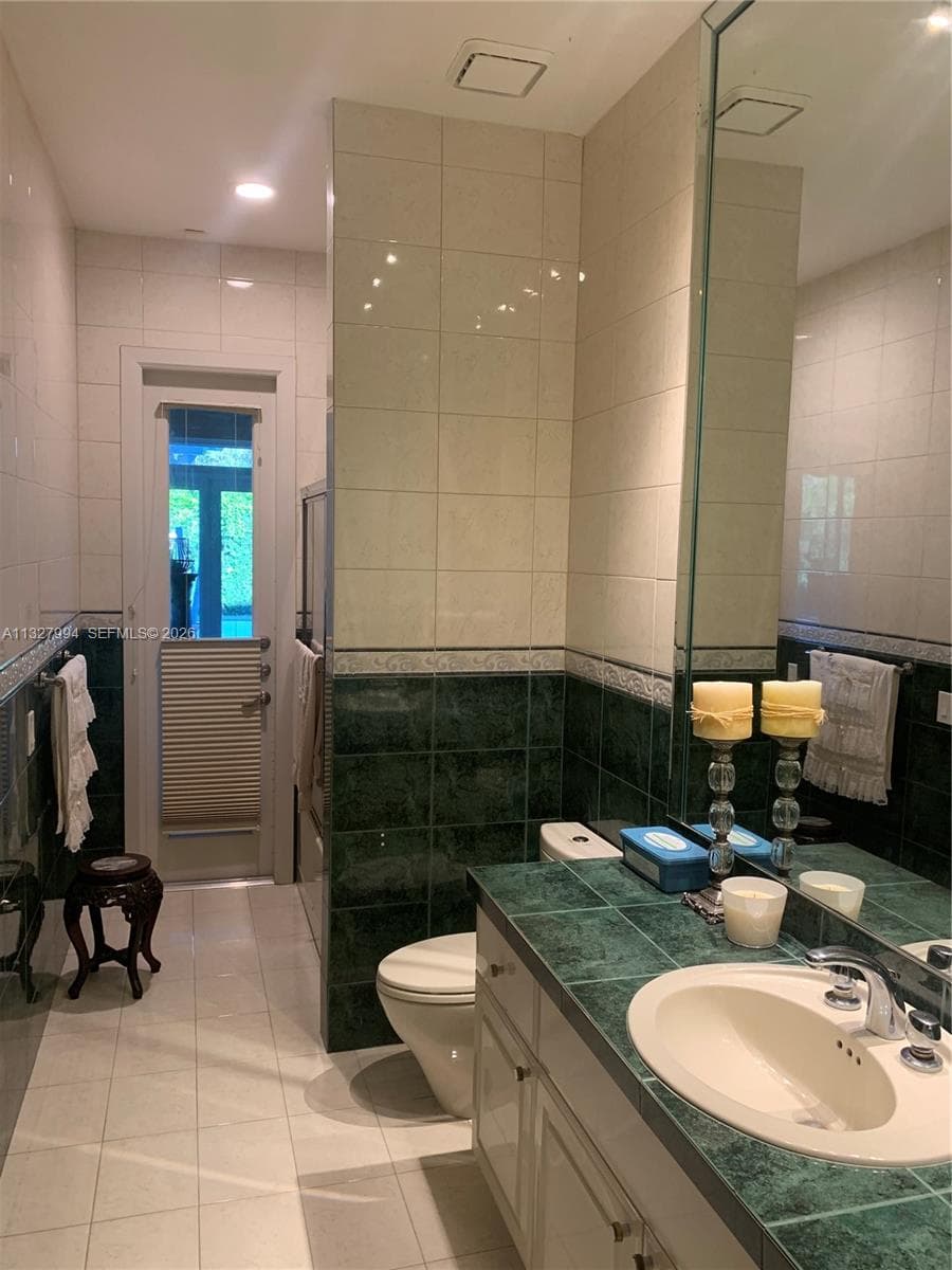 7625 SW 75th Ave, Miami FL 33143 — 35