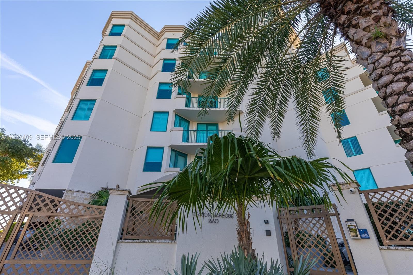 1660 W Glencoe St # 302, Coconut Grove FL 33133 — 69