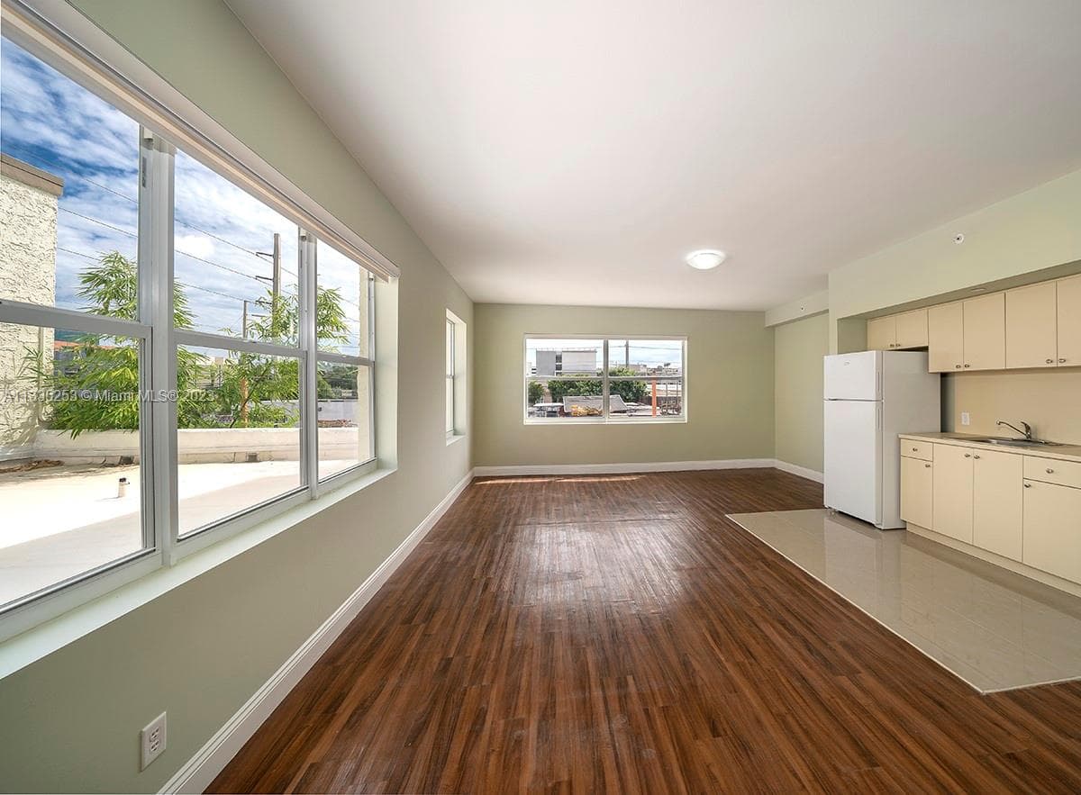 804 NW 21st Ter, Miami FL 33127 — 2
