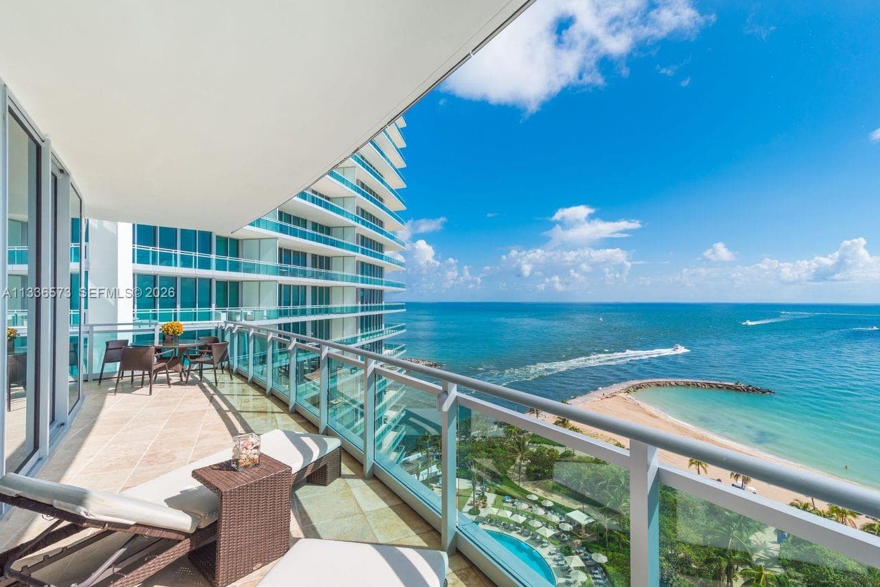 10295 Collins Ave # 1202, Bal Harbour FL 33154 — 32