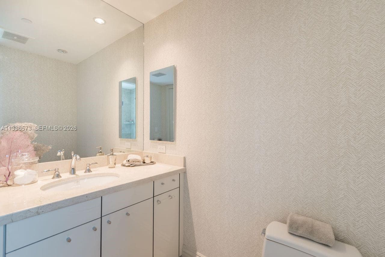 10295 Collins Ave # 1202, Bal Harbour FL 33154 — 24