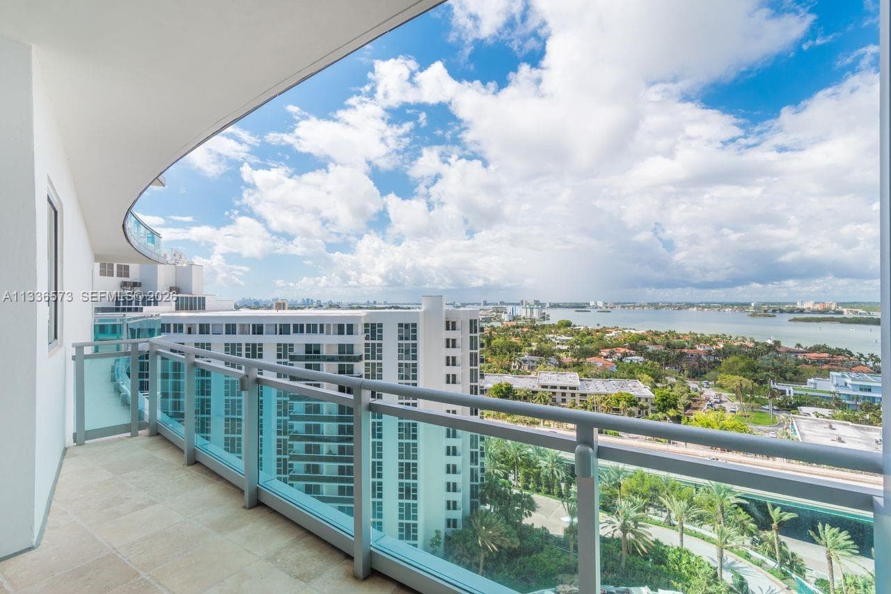10295 Collins Ave # 1202, Bal Harbour FL 33154 — 30