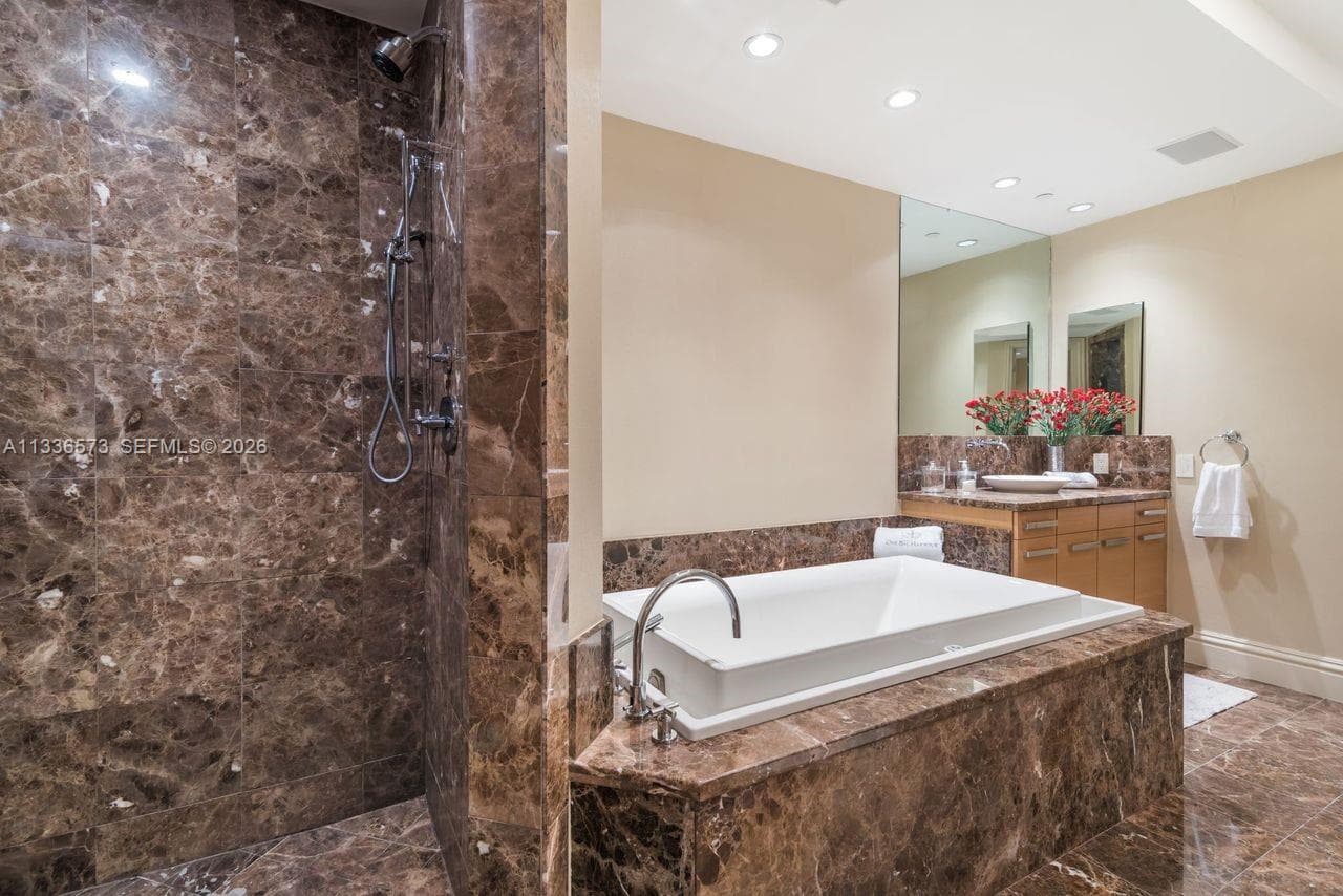 10295 Collins Ave # 1202, Bal Harbour FL 33154 — 19