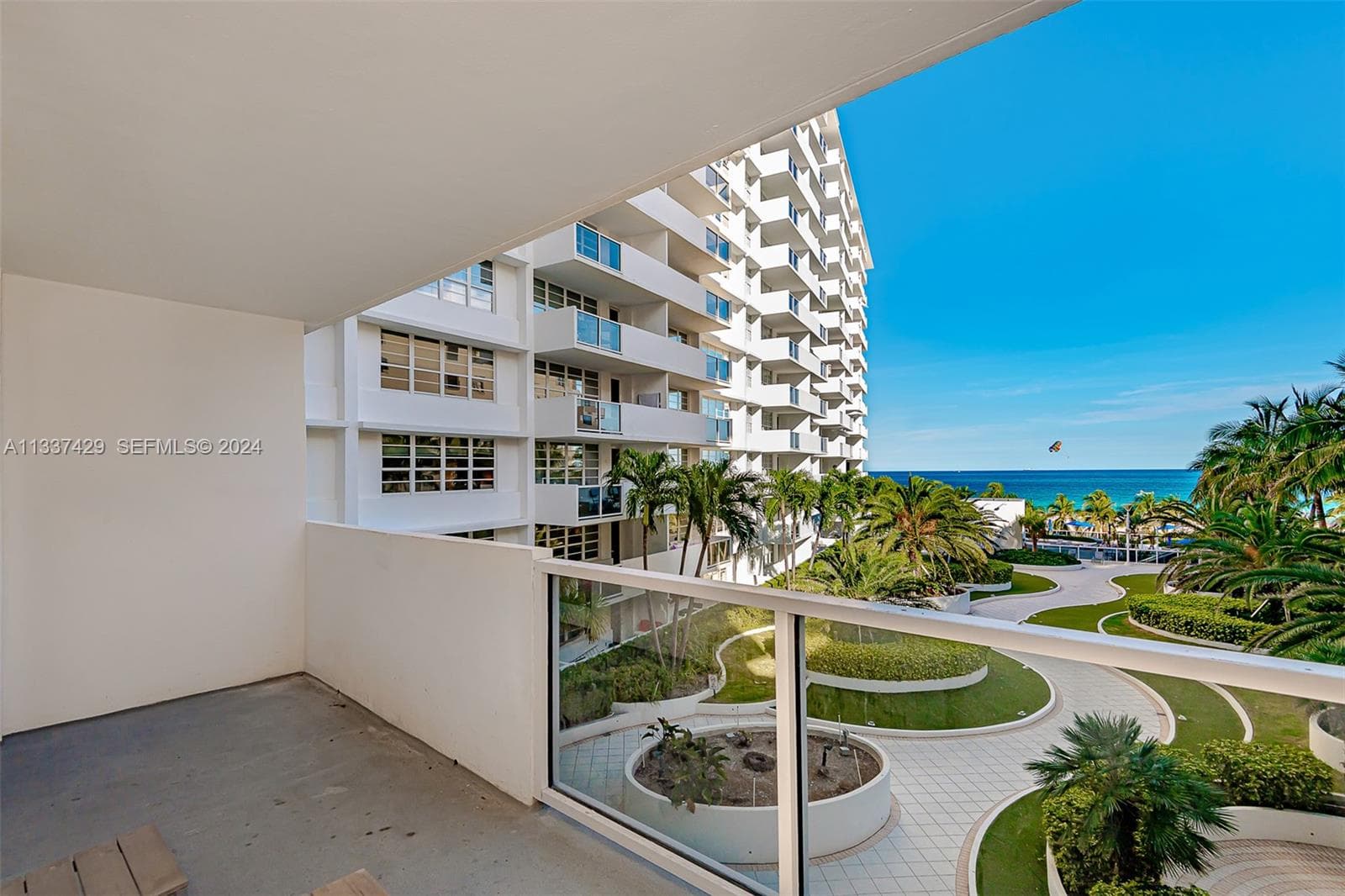 100 Lincoln Rd # 519, Miami Beach FL 33139 — 1