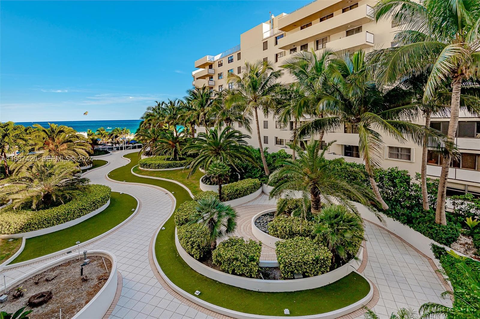 100 Lincoln Rd # 519, Miami Beach FL 33139 — 15