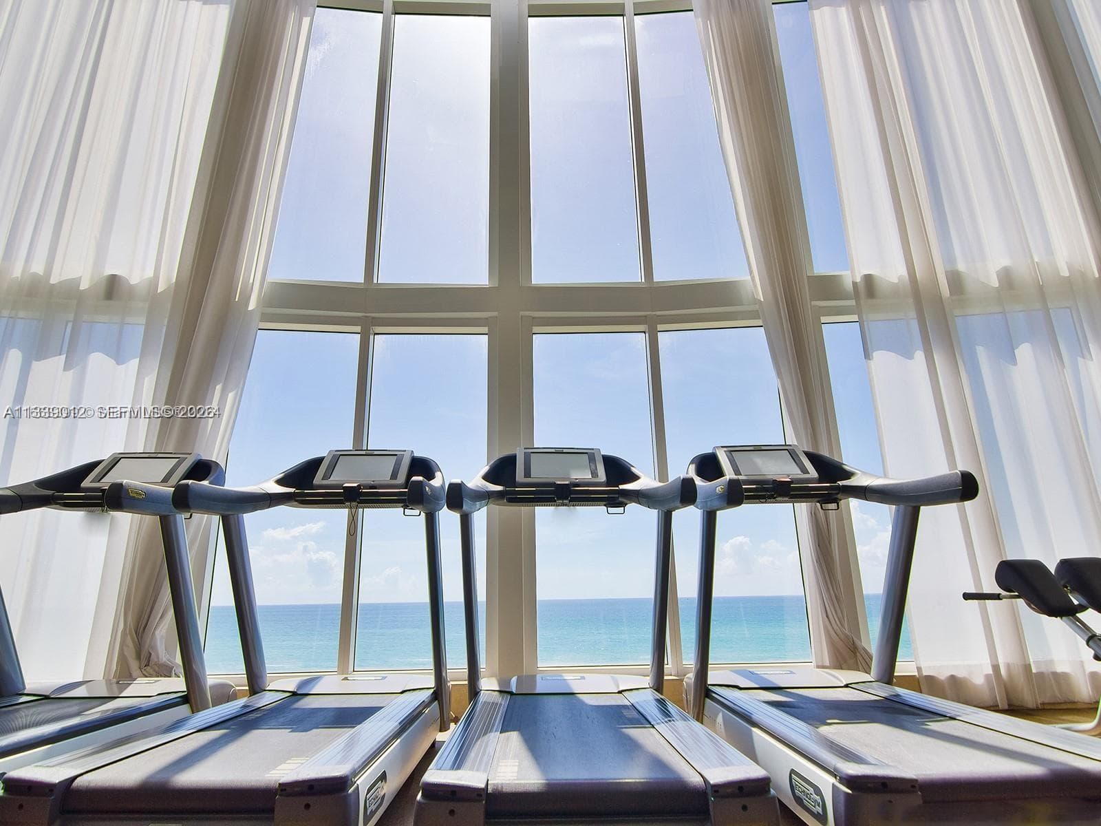 16001 Collins Ave # 3201, Sunny Isles Beach FL 33160 — 29