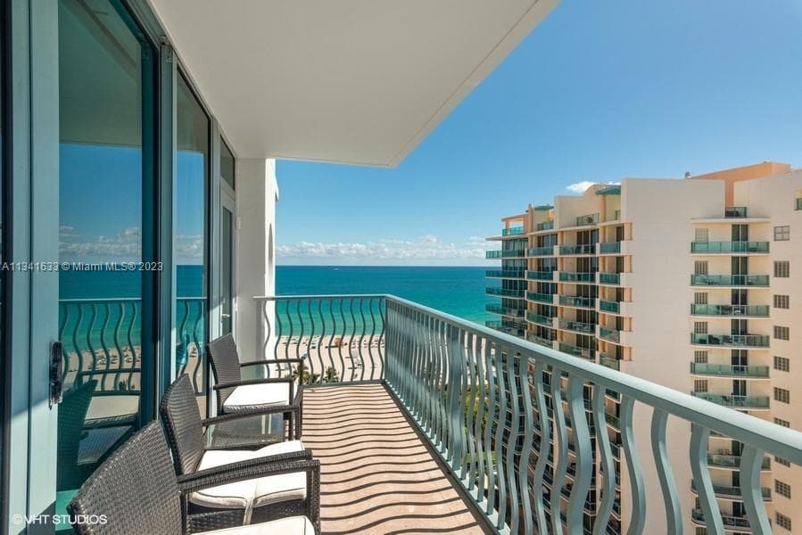 1500 Ocean Drive Condo, Miami Beach, FL — 3