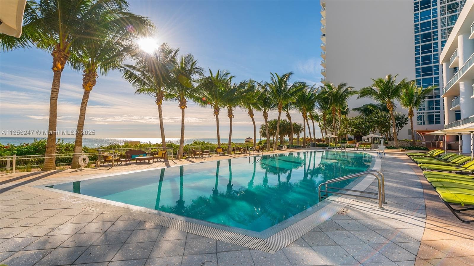 Central Carillon Beach Co, Miami Beach, FL — 3