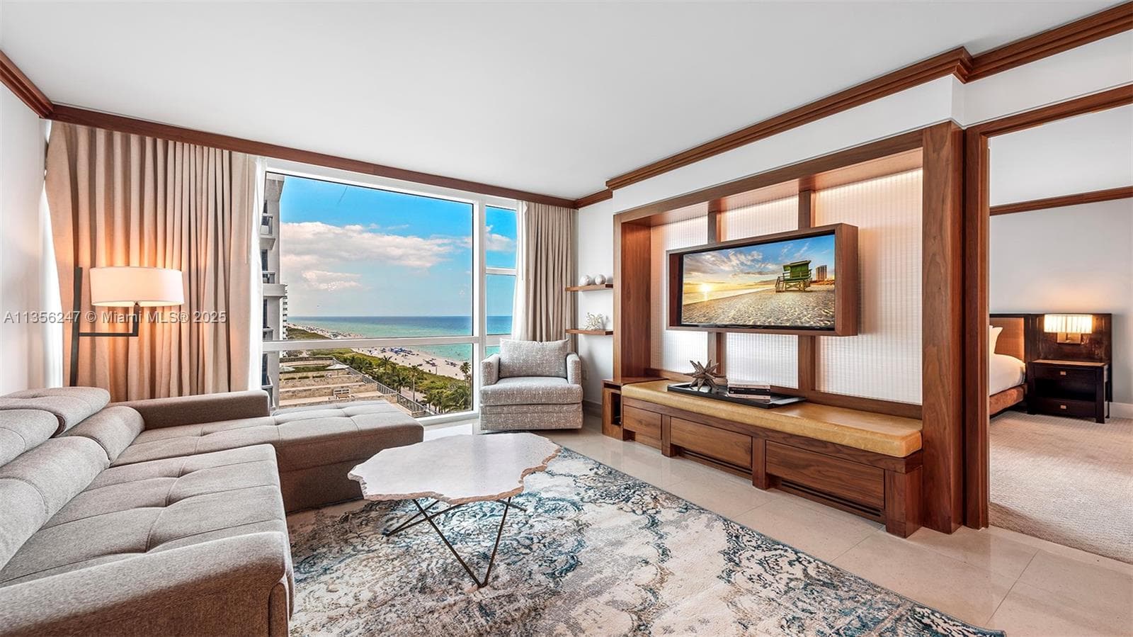 Central Carillon Beach Co, Miami Beach, FL — 4