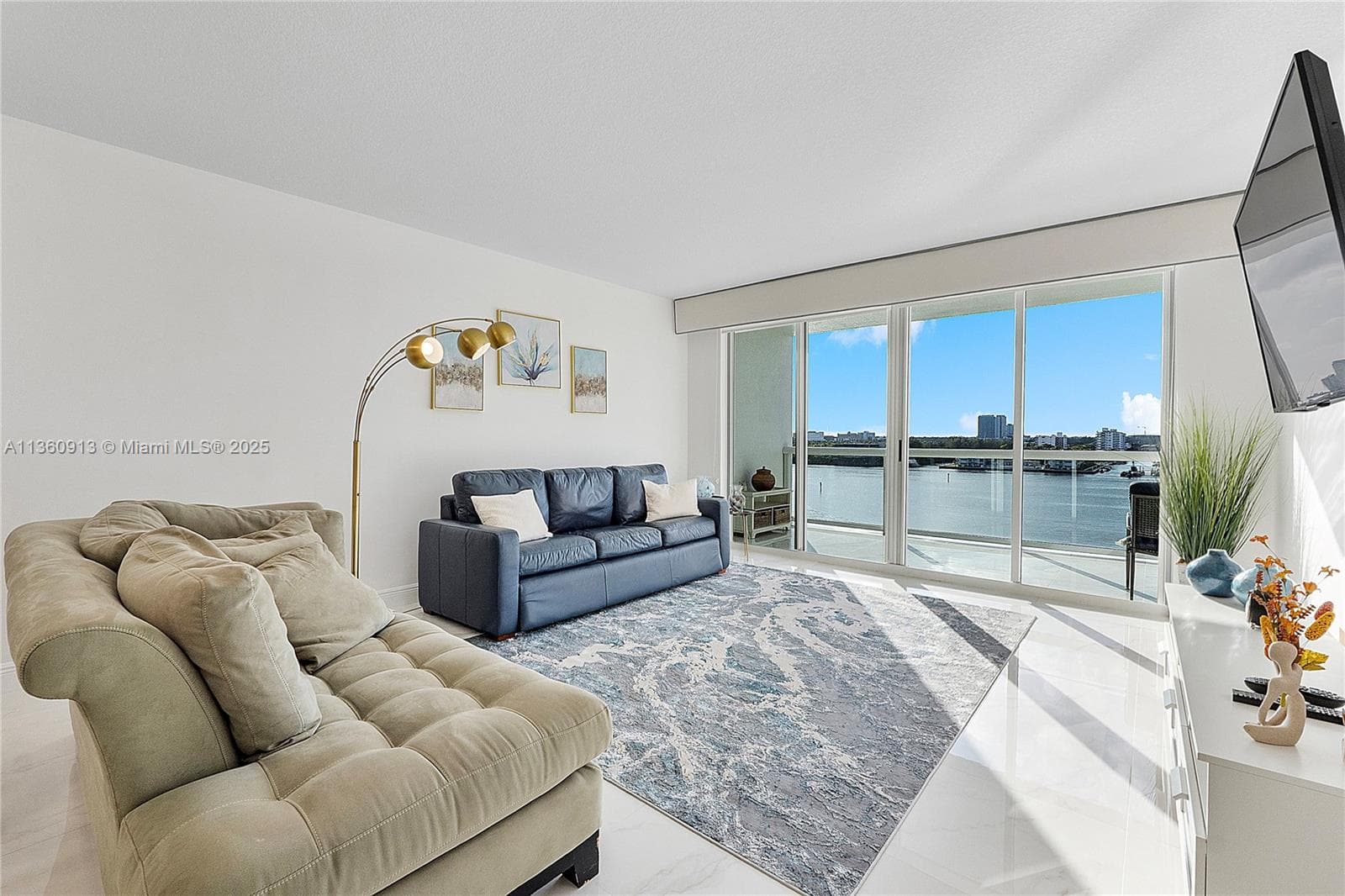 17050 N Bay Rd # 807, Sunny Isles Beach FL 33160 — 2