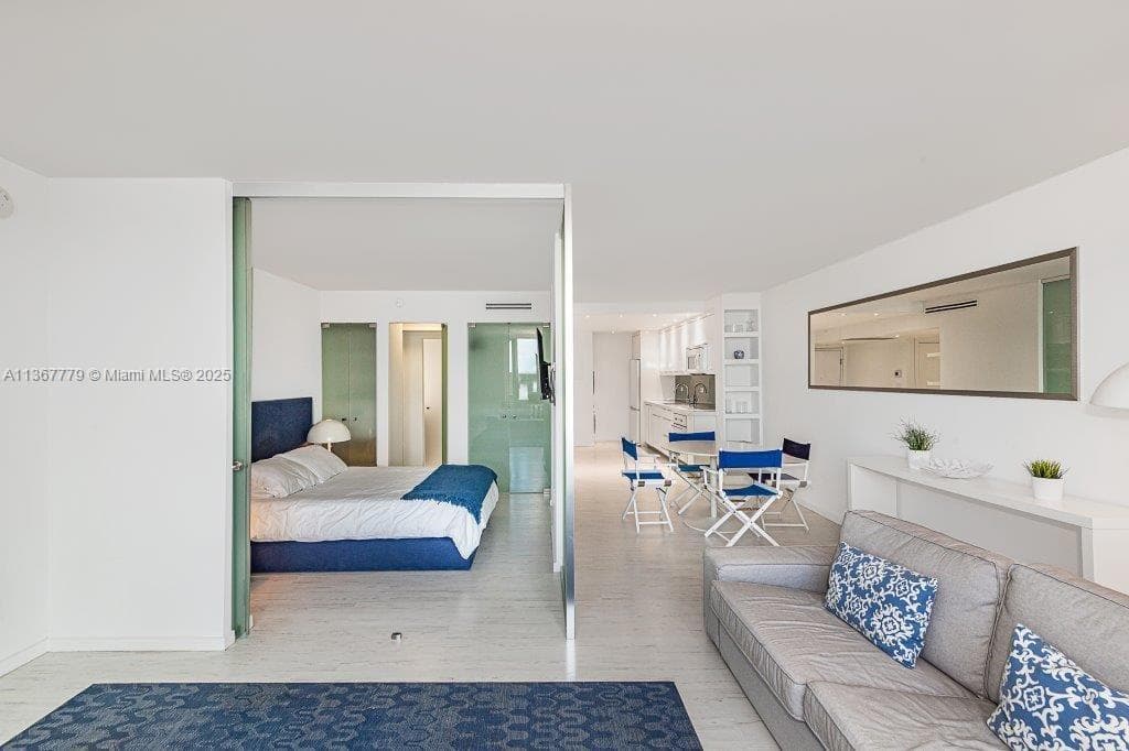 2301 Collins Ave # 1032, Miami Beach FL 33139 — 9