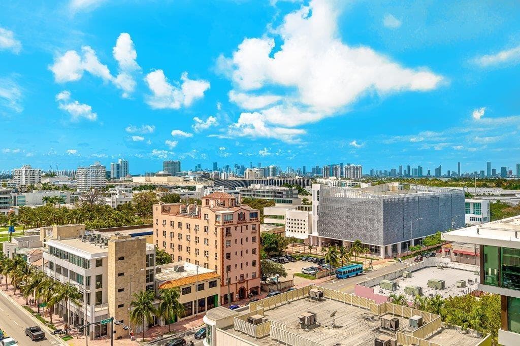2301 Collins Ave # 1032, Miami Beach FL 33139 — 4