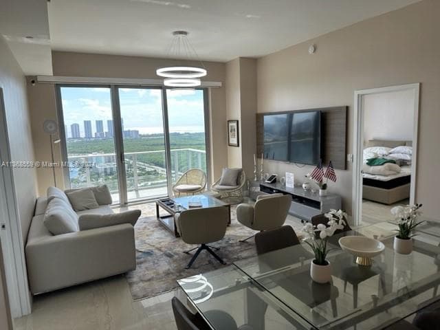 16385 Biscayne Blvd # 7, North Miami Beach FL 33160 — 27