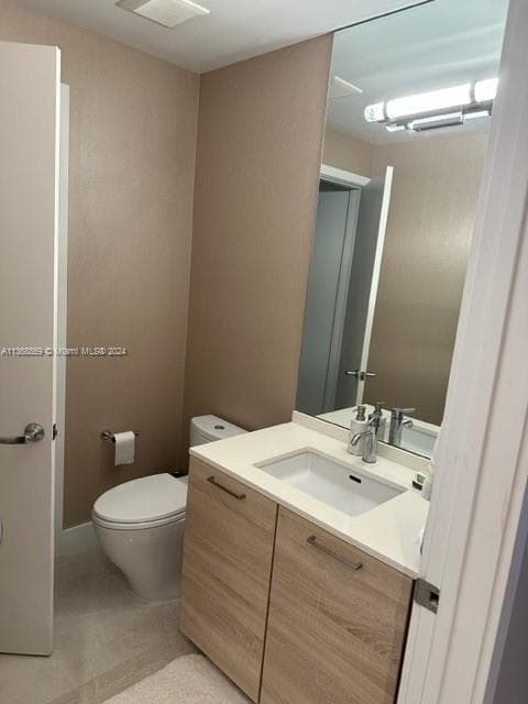 16385 Biscayne Blvd # 7, North Miami Beach FL 33160 — 34