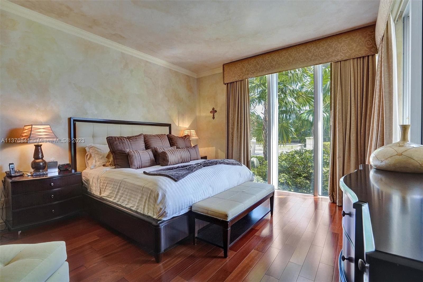 2600 Island Blvd # 101, Aventura FL 33160 — 20