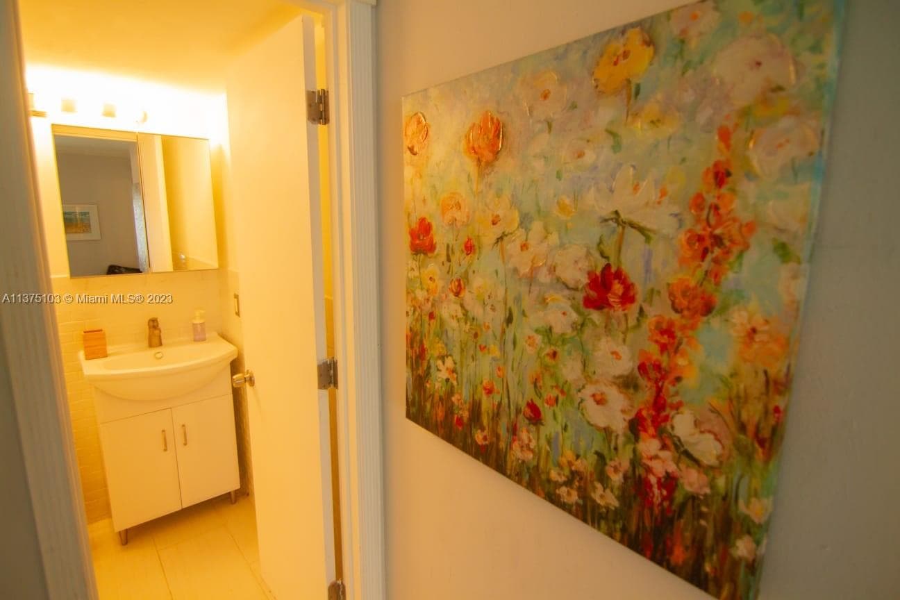 753 Michigan Ave # 2C, Miami Beach FL 33139 — 3