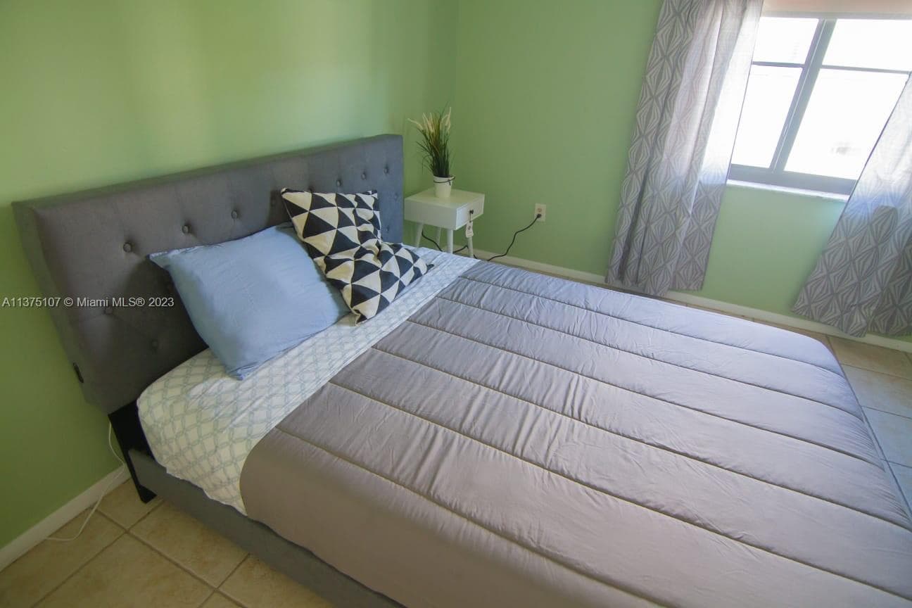 753 Michigan Ave # 2D, Miami Beach FL 33139 — 10