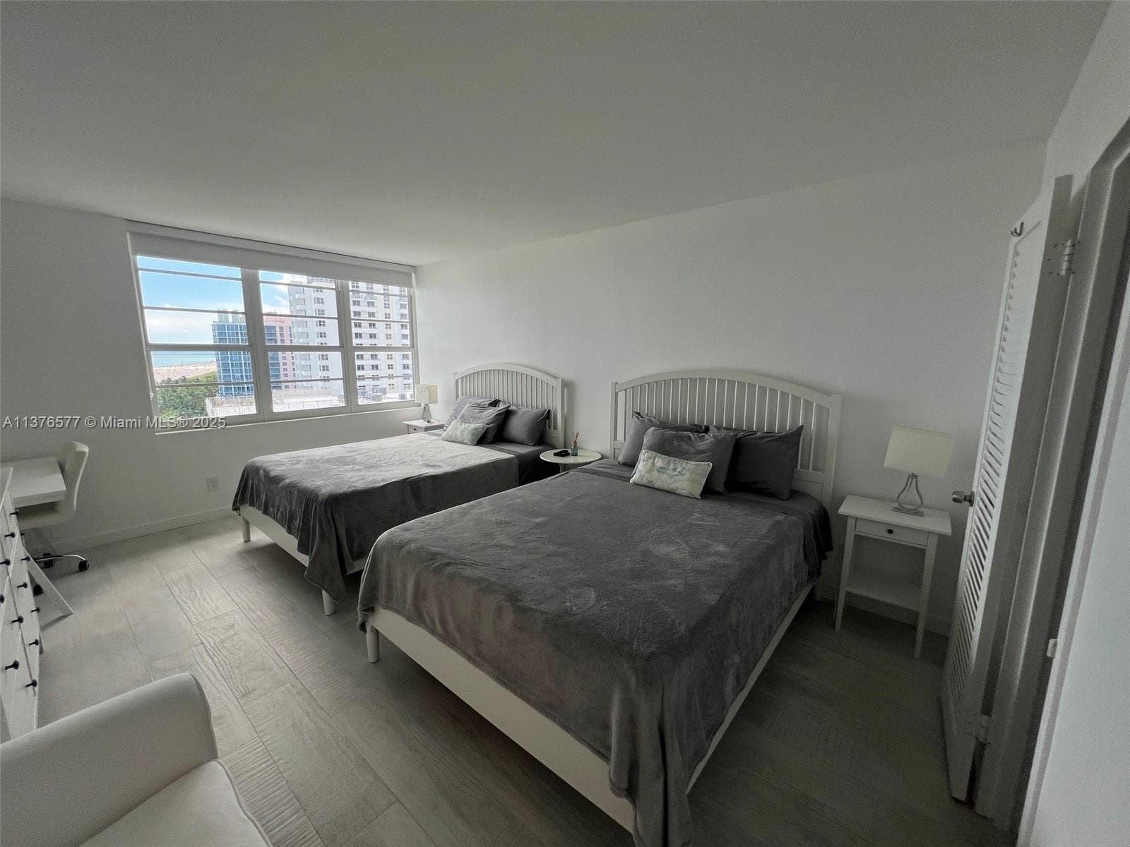 100 Lincoln Rd # 1244, Miami Beach FL 33139 — 22