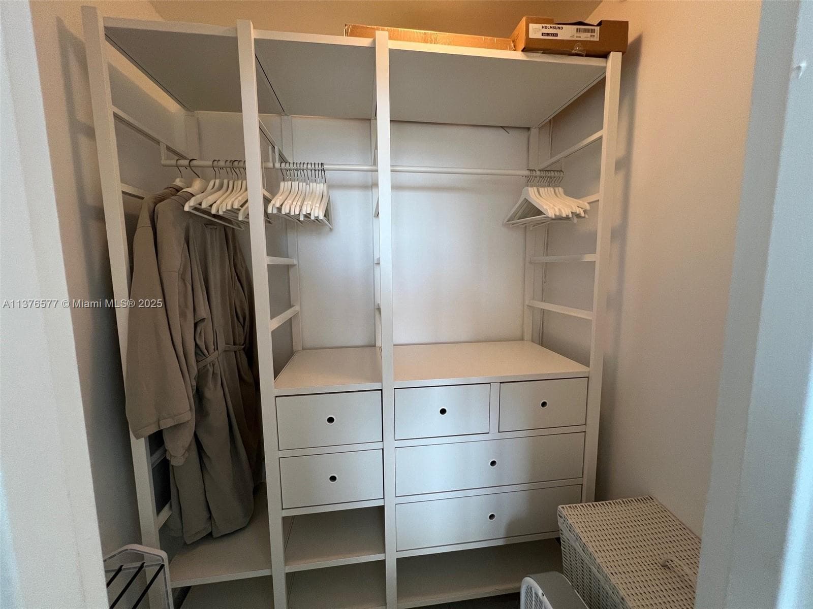 100 Lincoln Rd # 1244, Miami Beach FL 33139 — 28