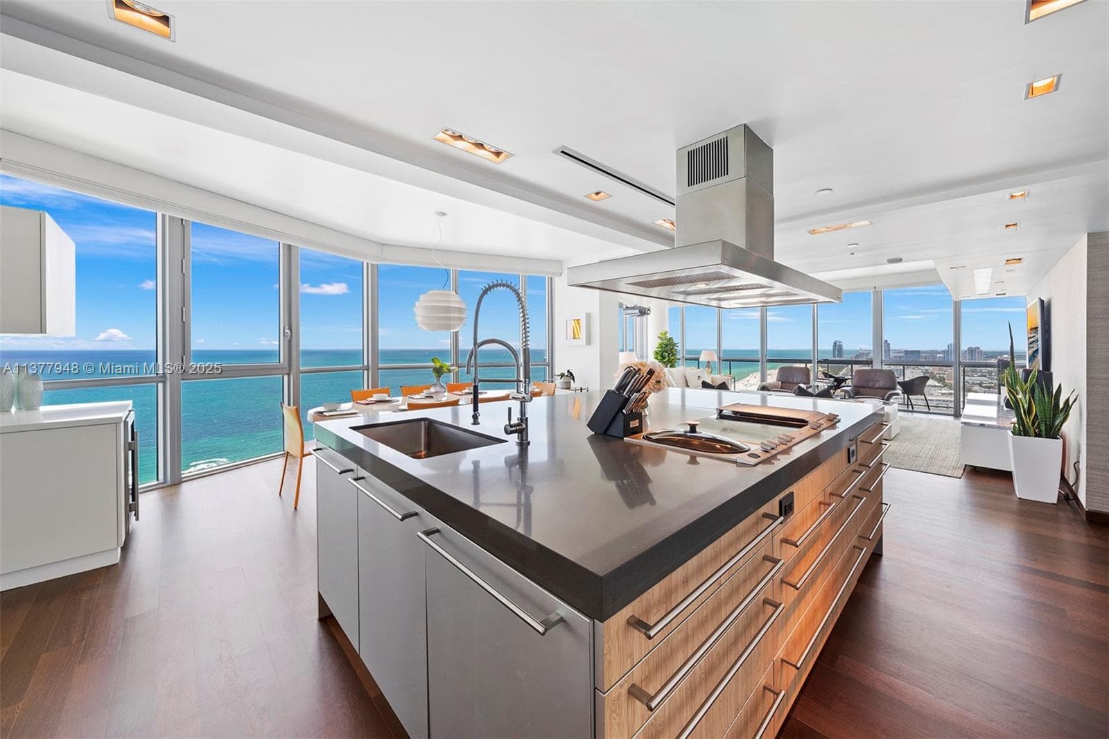 101 20th St # 3909, Miami Beach FL 33139 — 15