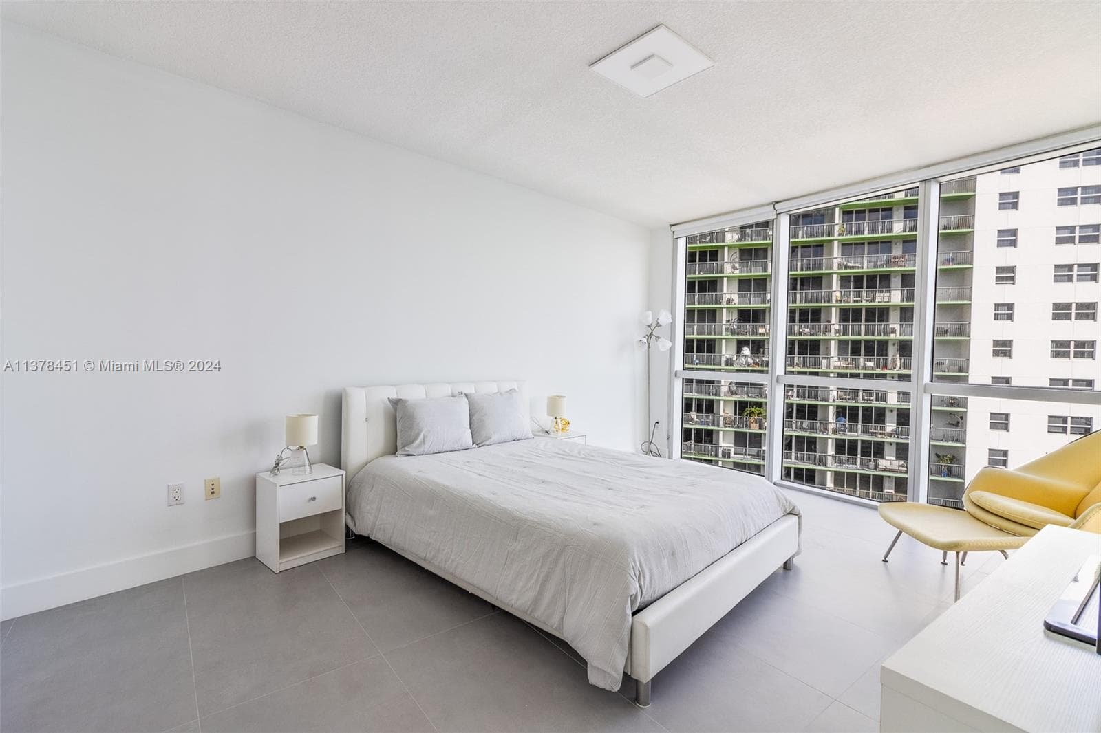 1750 N Bayshore Dr # 3201, Miami FL 33132 — 16