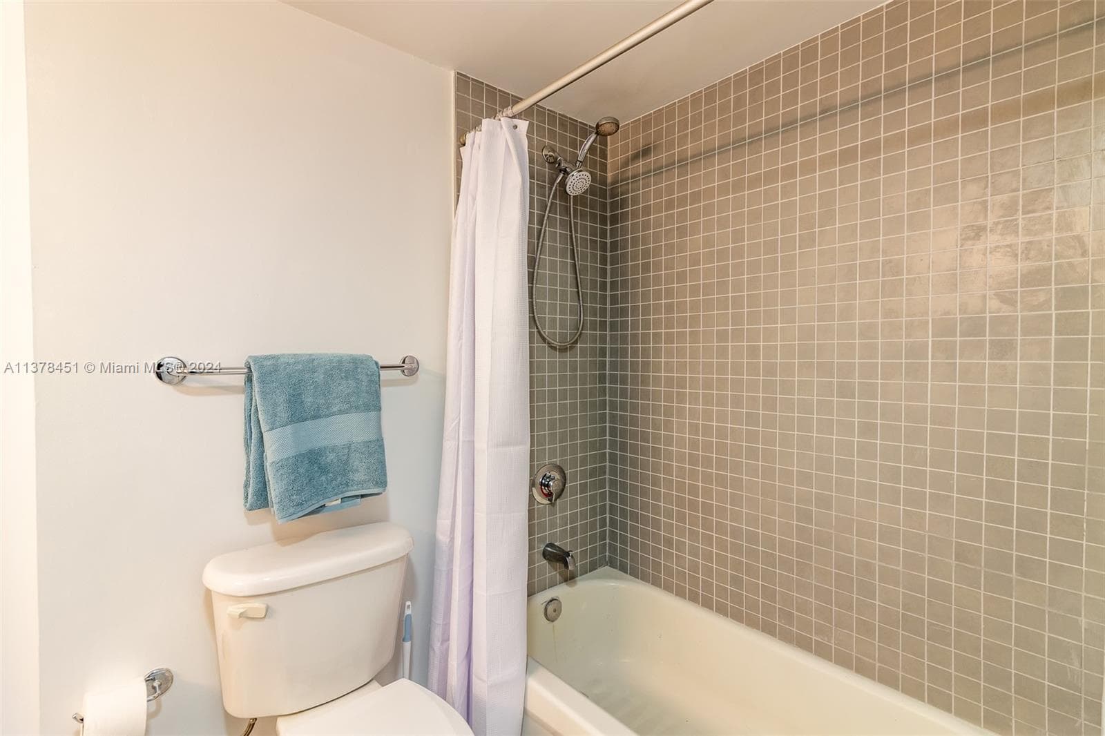 1750 N Bayshore Dr # 3201, Miami FL 33132 — 26