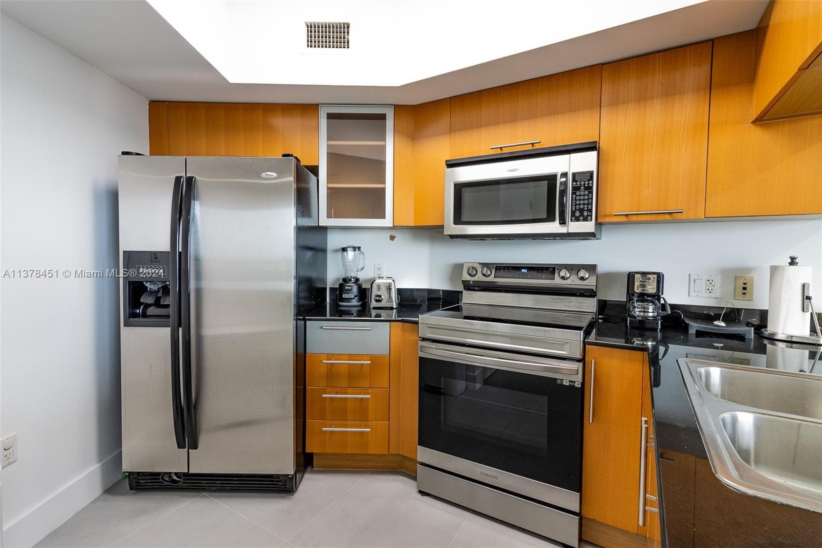 1750 N Bayshore Dr # 3201, Miami FL 33132 — 9