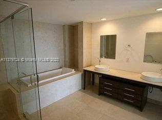 495 Brickell Ave # 3603, Miami FL 33131 — 22