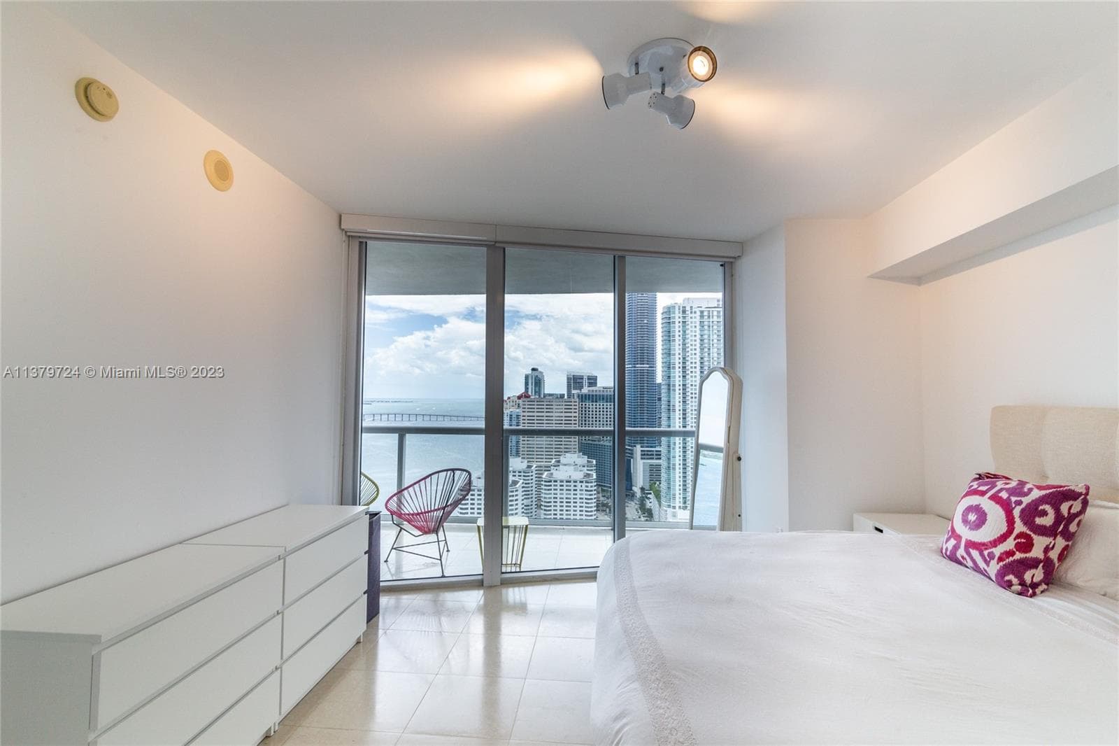 495 Brickell Ave # 3603, Miami FL 33131 — 41